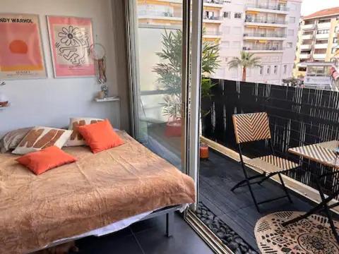 Elegant T2 Clim & Balcon - Plein Centre Cannes Exteriör bild
